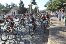 Quarta etapa do Golden Biker acontece em Itabirito