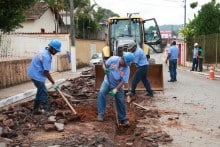 Saae de Itabirito investe em treinamento operacional para melhoria das obras nas ruas da cidade