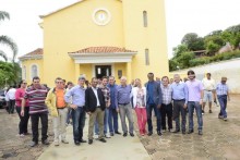 Santa Rita recebe torre de telefonia móvel