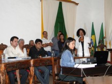 Secretária da Educação vai a Câmara prestar esclarecimentos