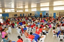 Semana do Idoso reúne centenas pessoas em Itabirito