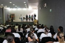 Seminário em Itabirito discute atendimento a público LGBT