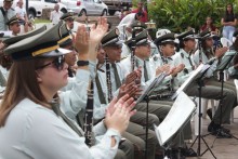 Tradição e música: Banda na Praça encanta moradores e visitantes