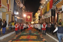 Tradição e religiosidade no Corpus Christi em Mariana