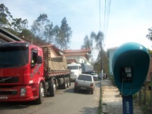 Trânsito tumultuado causa acidentes em Saramenha de Cima
