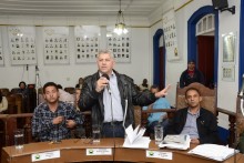 Vereadores aprovam Projeto de Lei sobre Diretrizes Orçamentárias para 2014 e entram em recesso