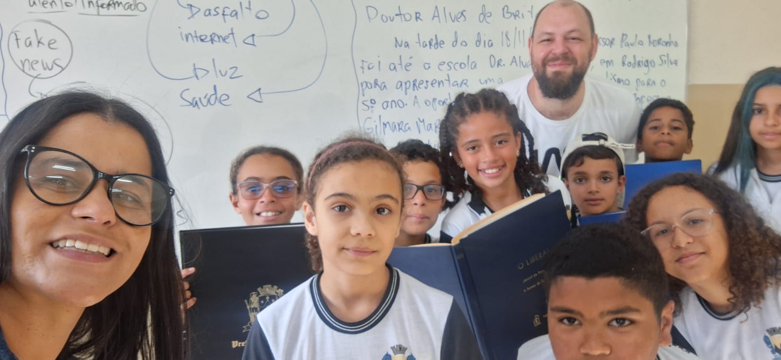 Alunos do 5º ano de Rodrigo Silva participam de oficina de jornalismo