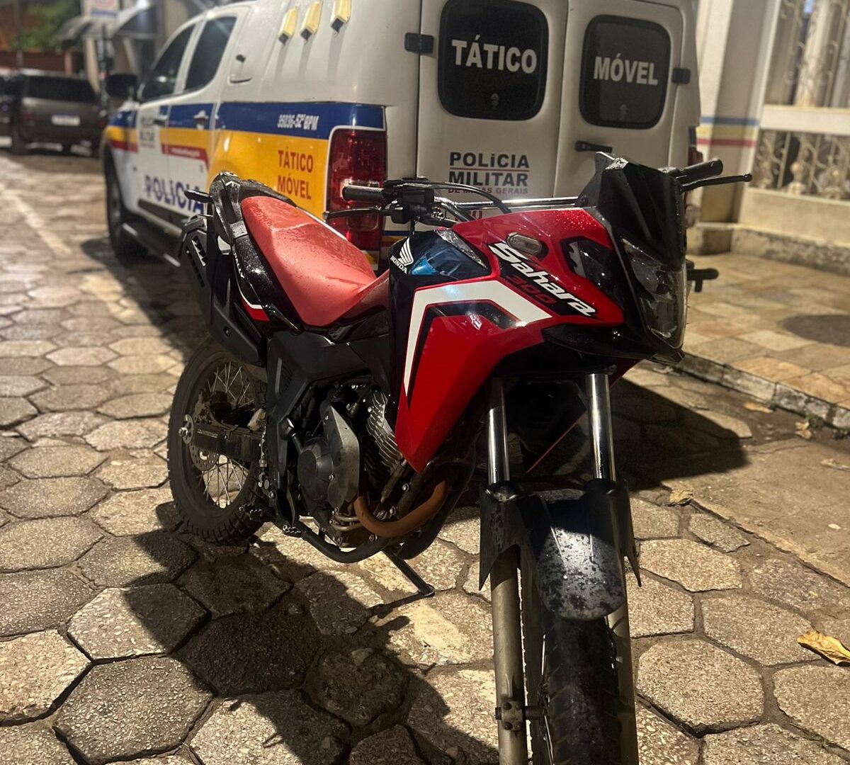 Polícia Militar recupera motocicleta e prende homem por receptação em Mariana