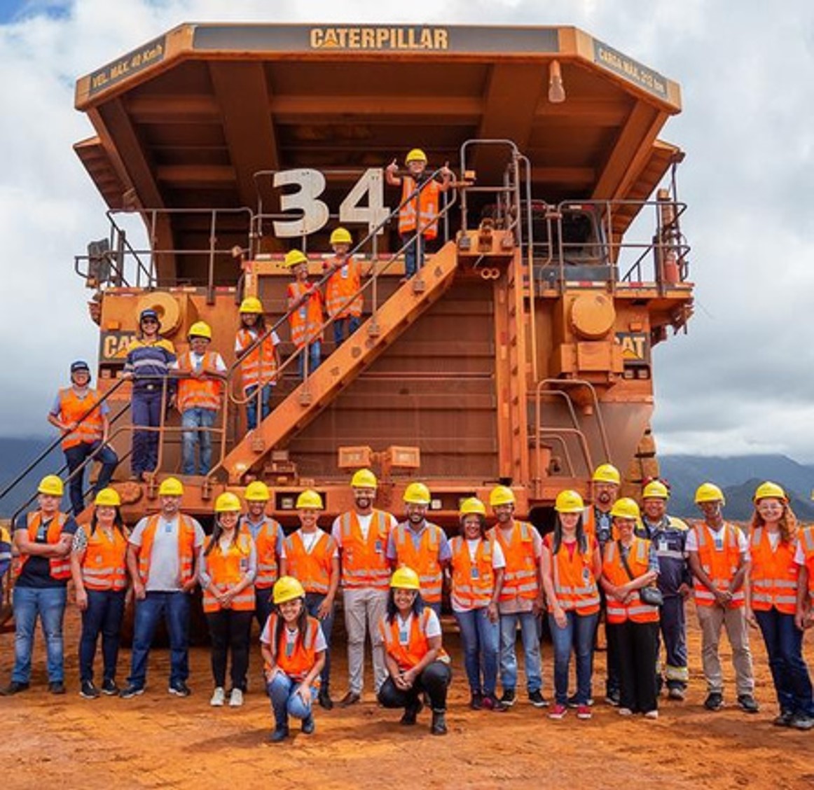 Programa de visitas Samarco Aberta recebeu 2000 visitantes em 2024