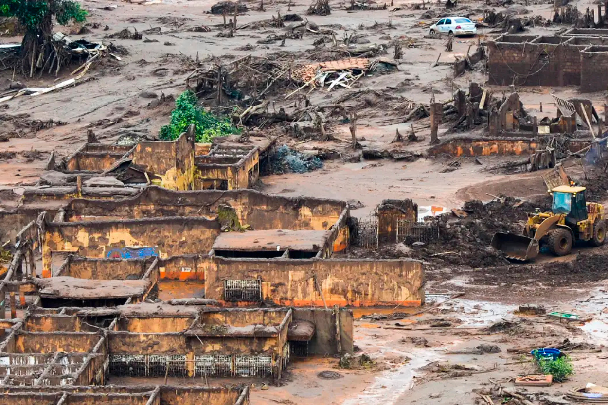 STF recebe novo pedido para suspender contratos com escritório inglês de municípios atingidos pela barragem de Mariana