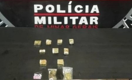 Polícia Militar prende autores de tráfico de drogas e apreende veículo em Mariana