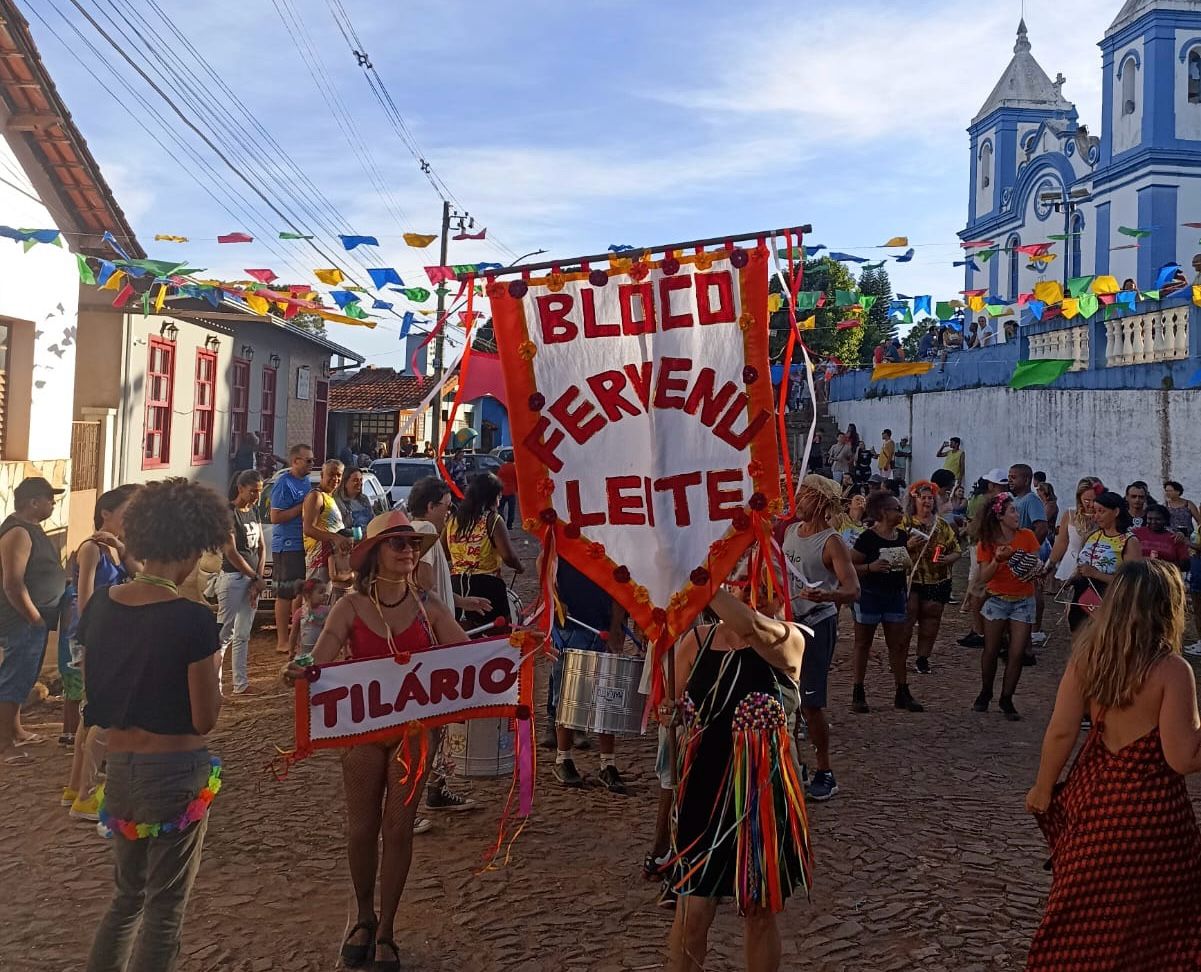 Santo Festival Carnaval Distrital: programação de pré-carnaval chega em Santo Antônio do Leite neste sábado