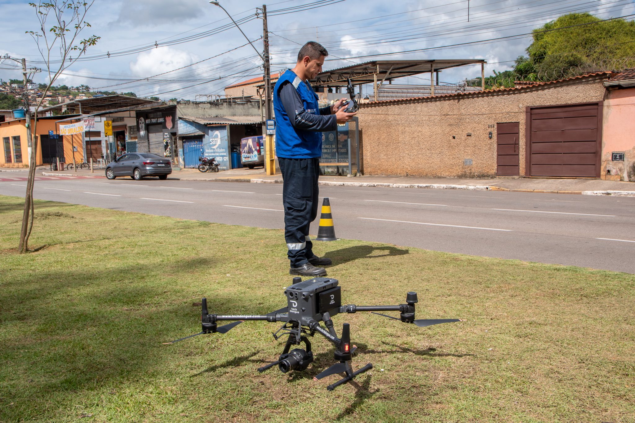 Sobrevoo de drone: tecnologia é utilizada no combate ao mosquito Aedes aegypti em Itabirito