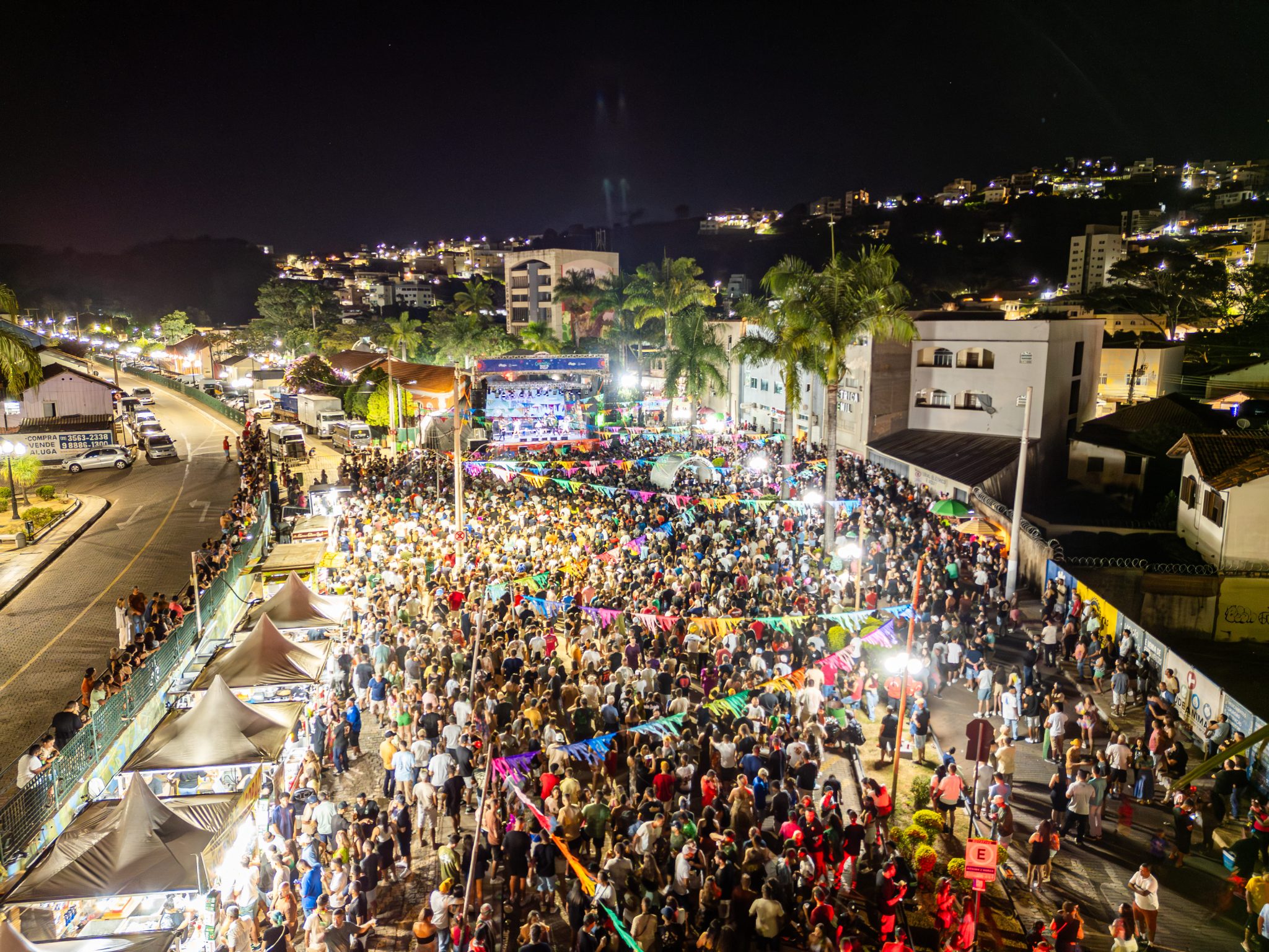 Pré-Carnaval chega ao Centro de Itabirito com show de Reinaldinho