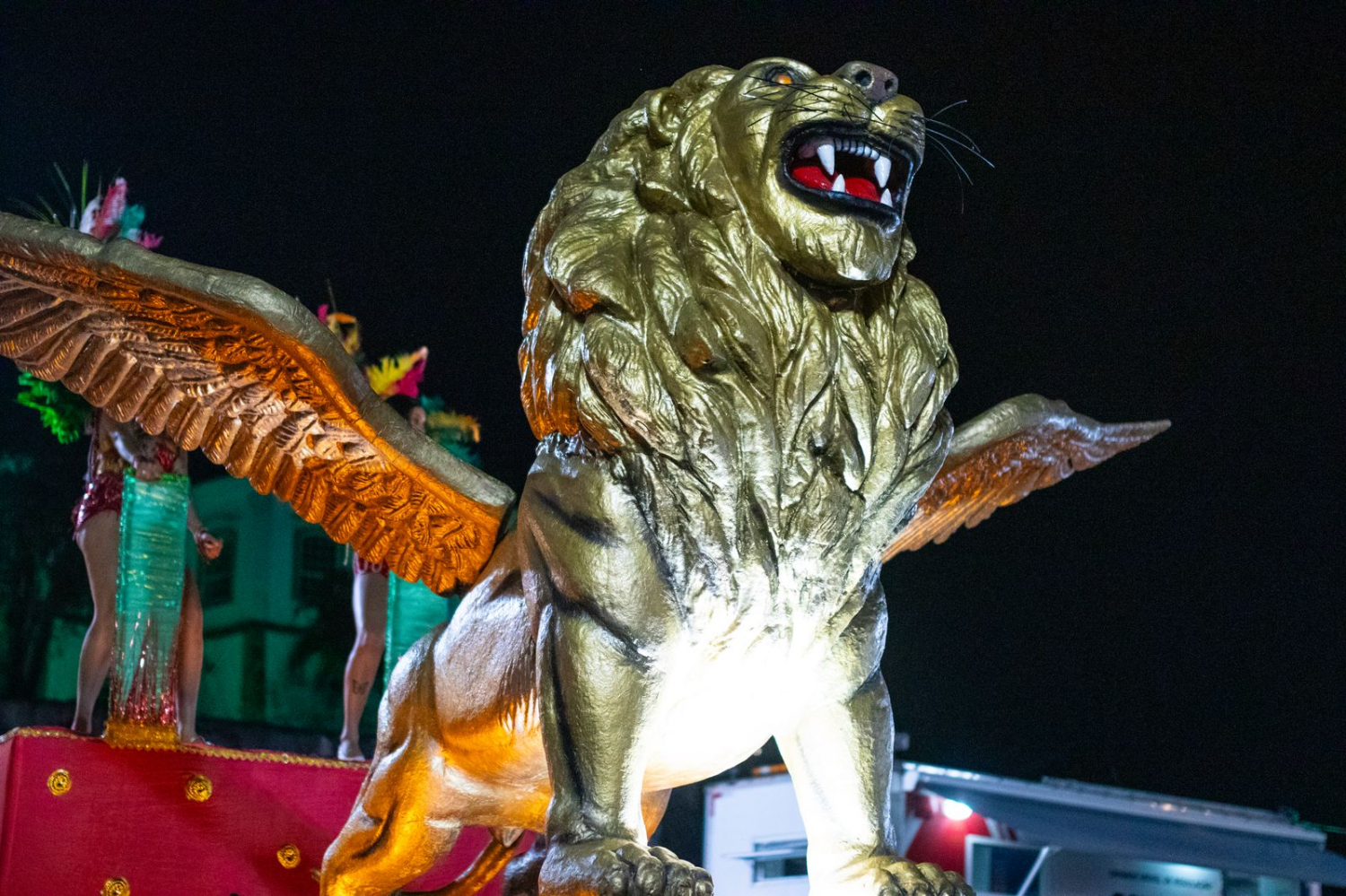 Carnaval 2025: União Recreativa do Santa Cruz leva para avenida a força dos povos originários