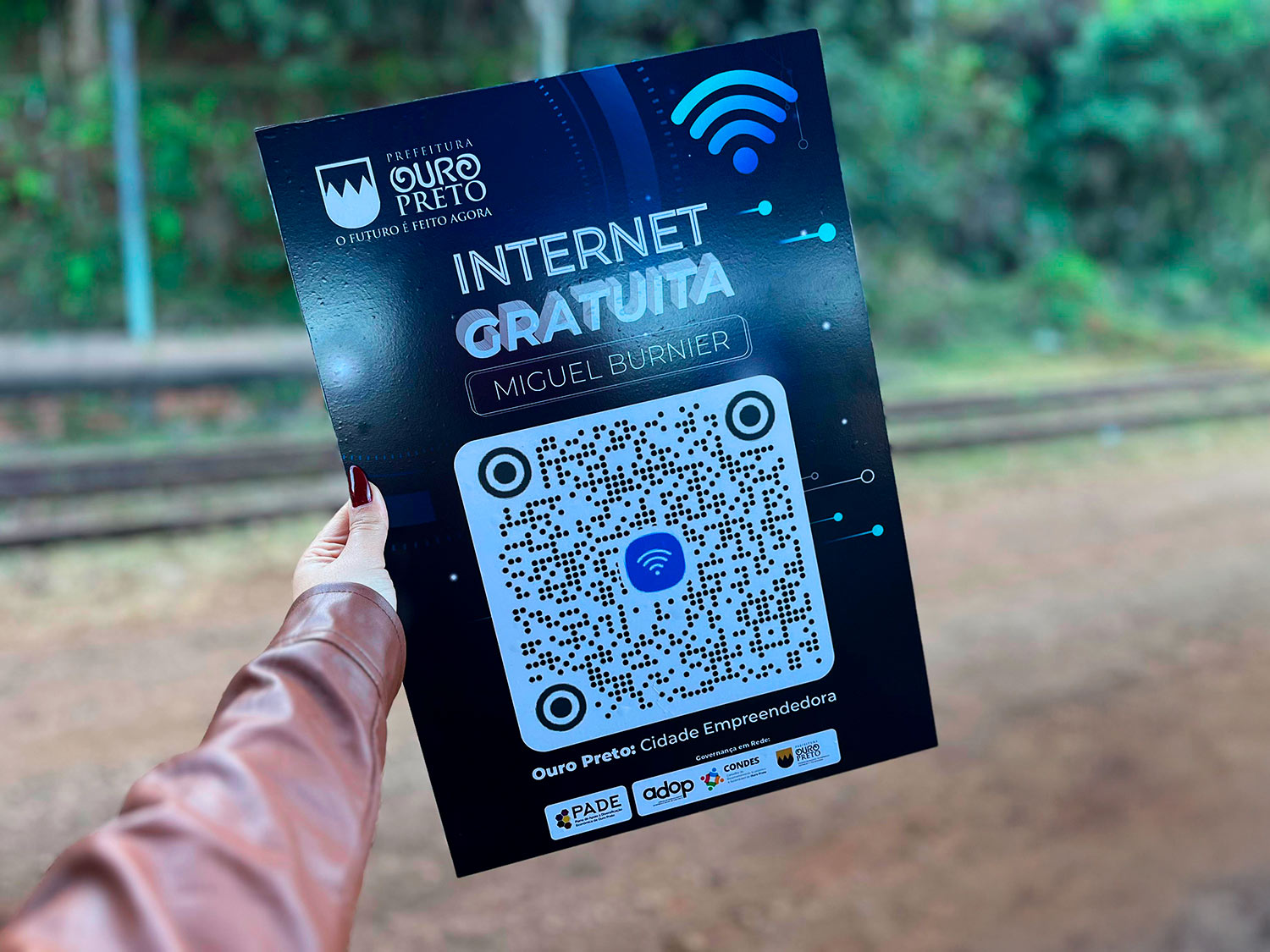 Mais de 30 mil pessoas acessaram a internet gratuita nos distritos de Ouro Preto