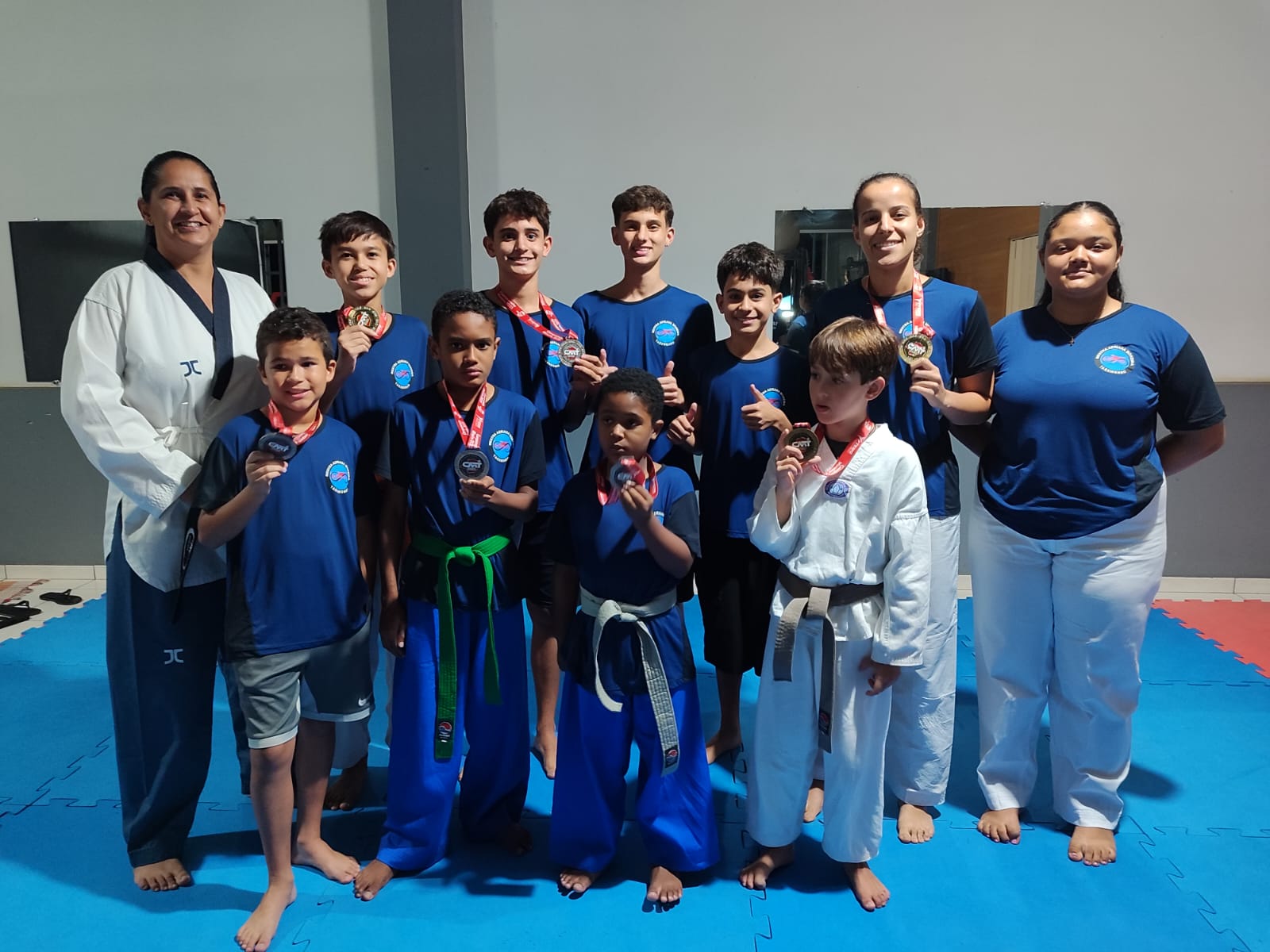 Atletas de Cachoeira do Campo se classificam para o Campeonato Brasileiro de Taekwondo