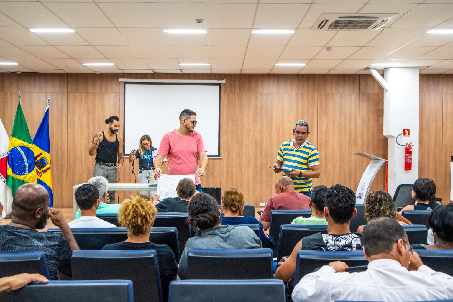 Julifest: Prefeitura de Itabirito realiza reunião com presidentes de associações de bairros