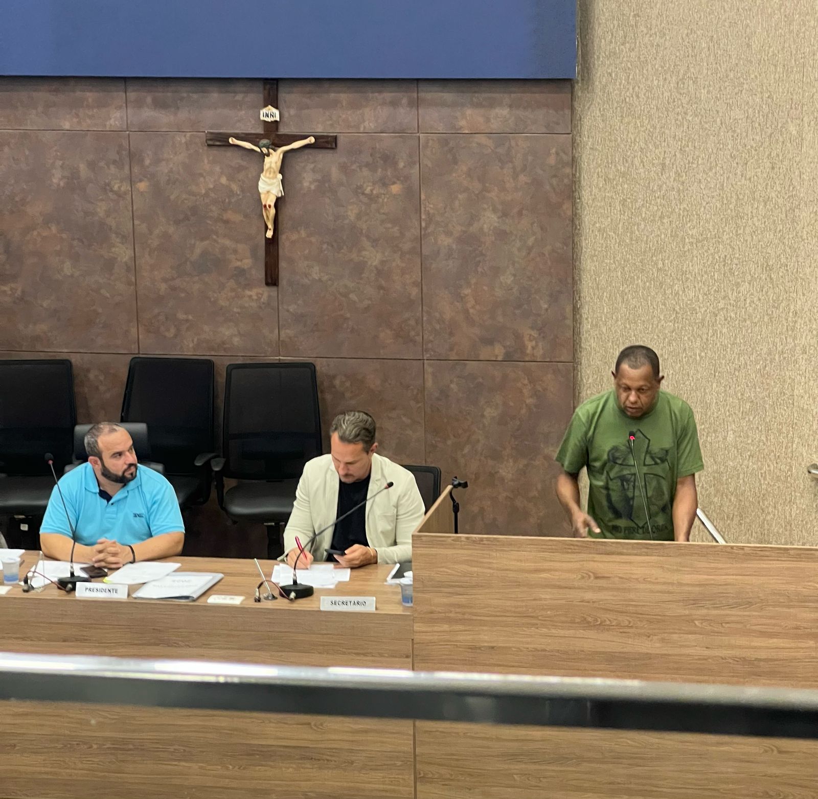 Presidente de associação do bairro Portões, em Itabirito, leva reivindicações dos moradores à câmara