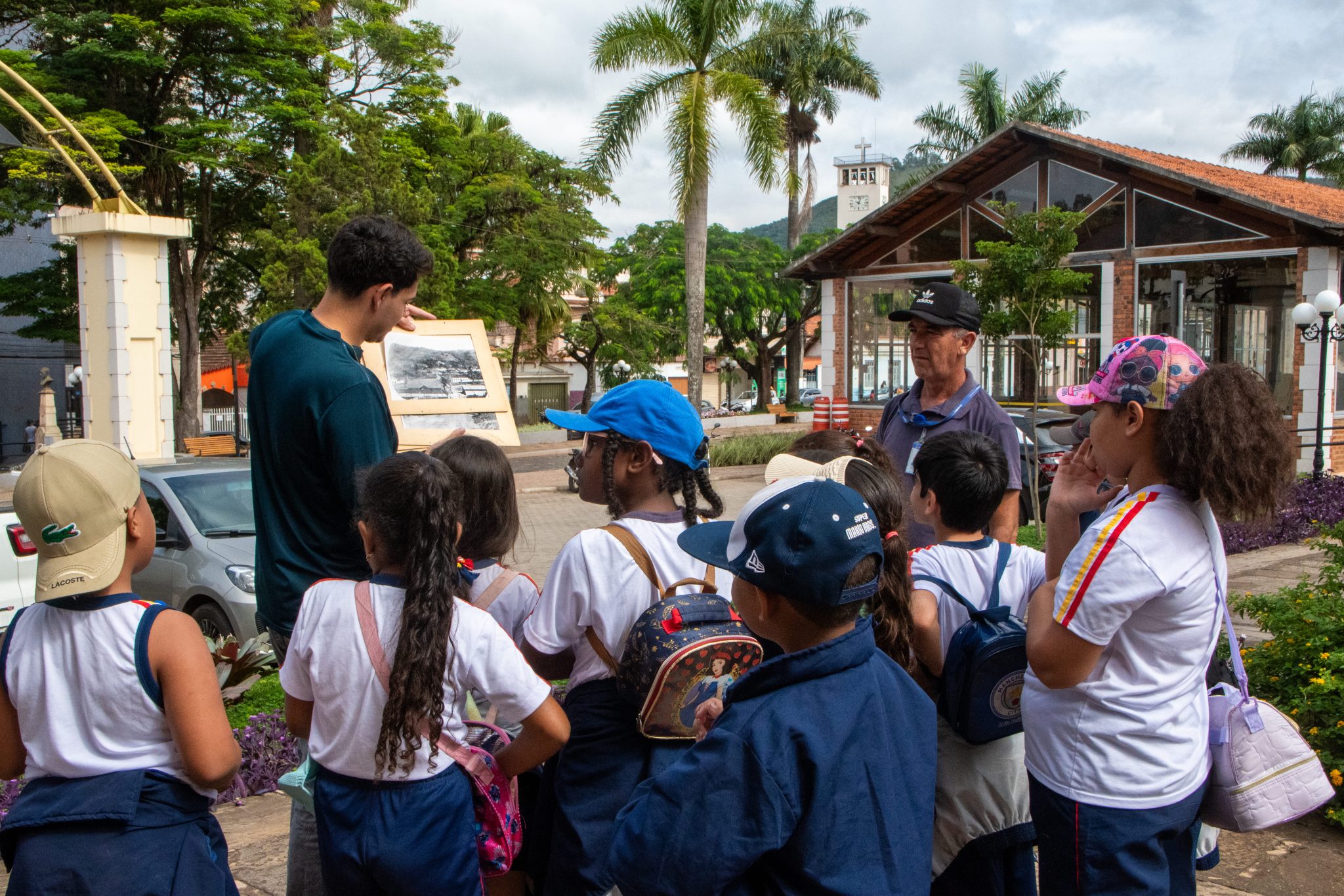 Conhecendo Itabirito: Prefeitura promove educação patrimonial e turismo pedagógico para estudantes