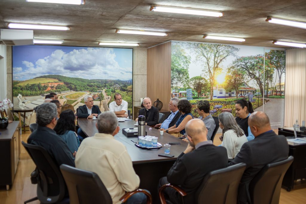 Itabirito e Arquidiocese de Mariana assinam protocolo para restauração da Capela de Nossa Senhora do Rosário