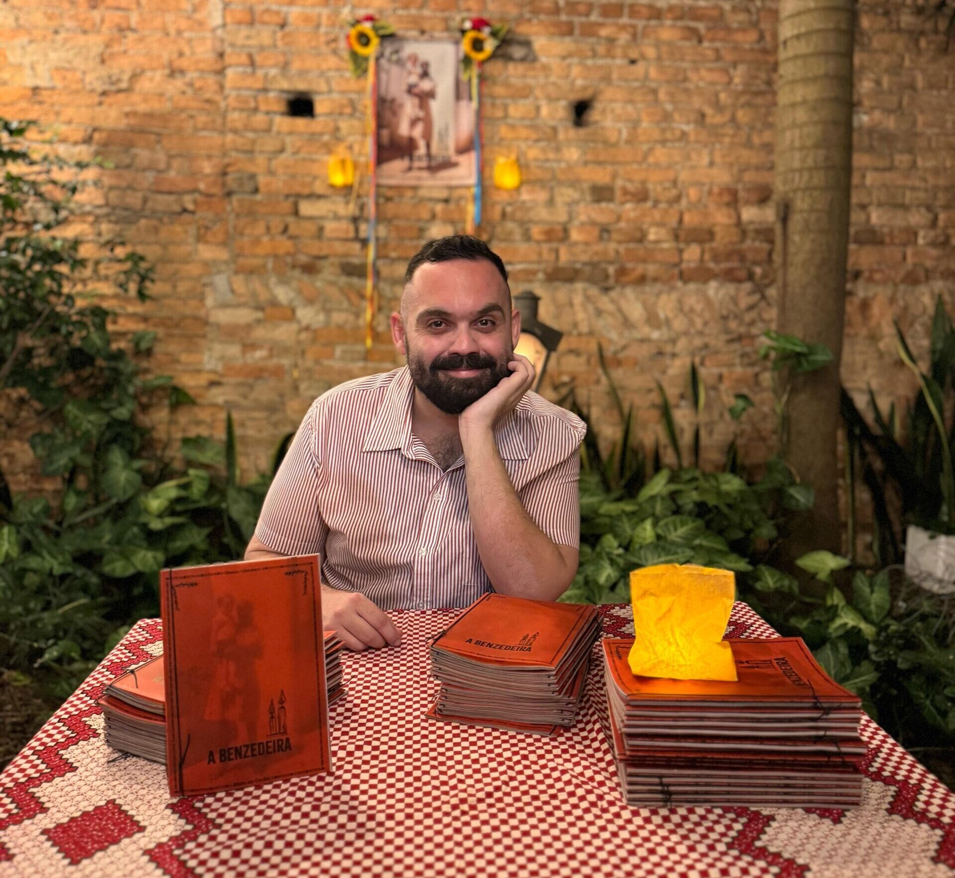 Autor de livro sobre benzedeira de Ouro Preto revela a inspiração para criação da obra
