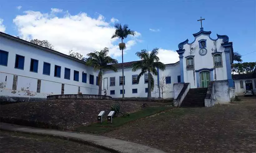 Secretaria de Saúde de Mariana reforça importância da vacina contra febre amarela após morte de mico