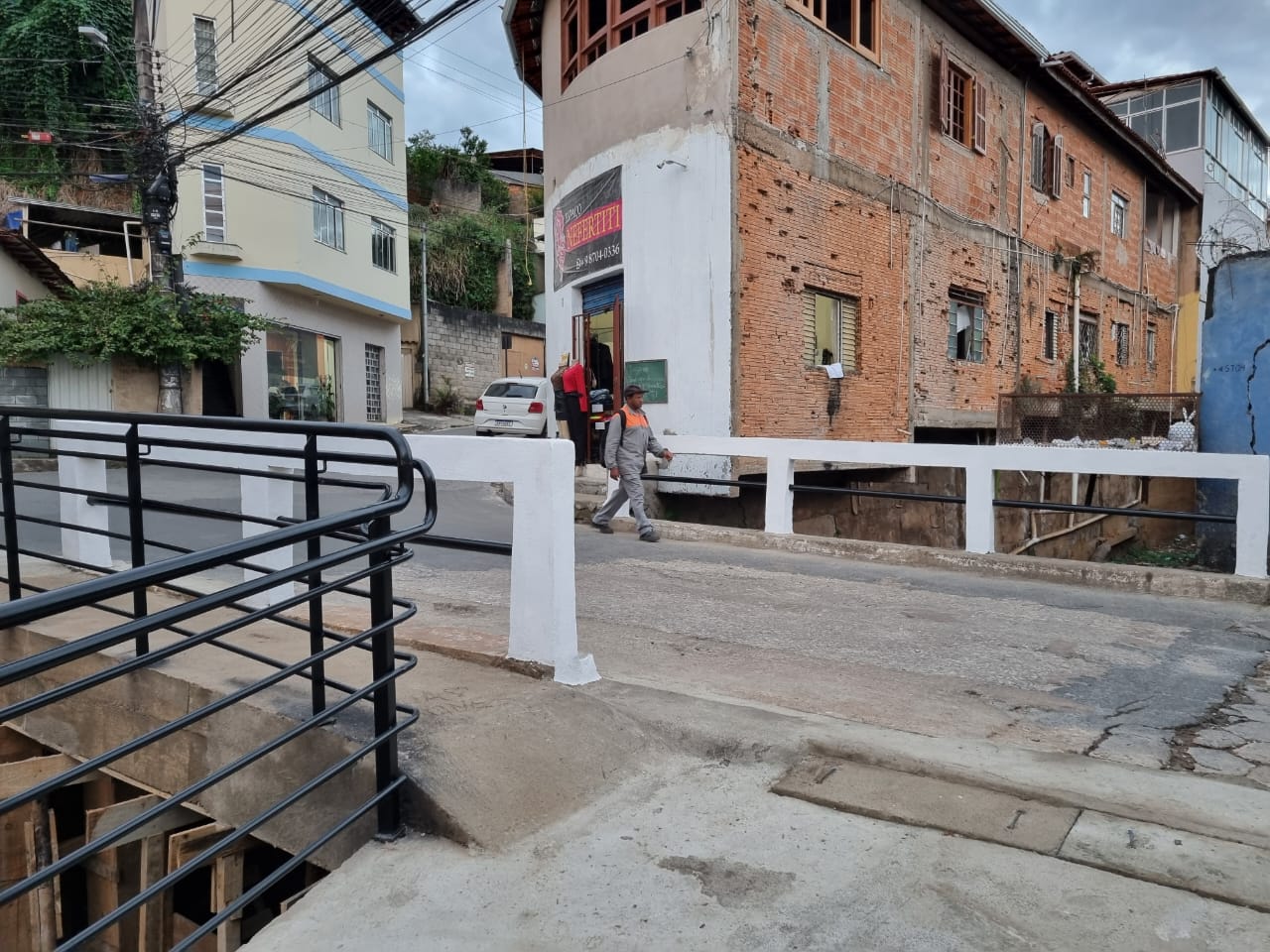Mariana entrega urbanização na Travessa Senador Bawden, melhorando acesso e mobilidade no bairro Santana