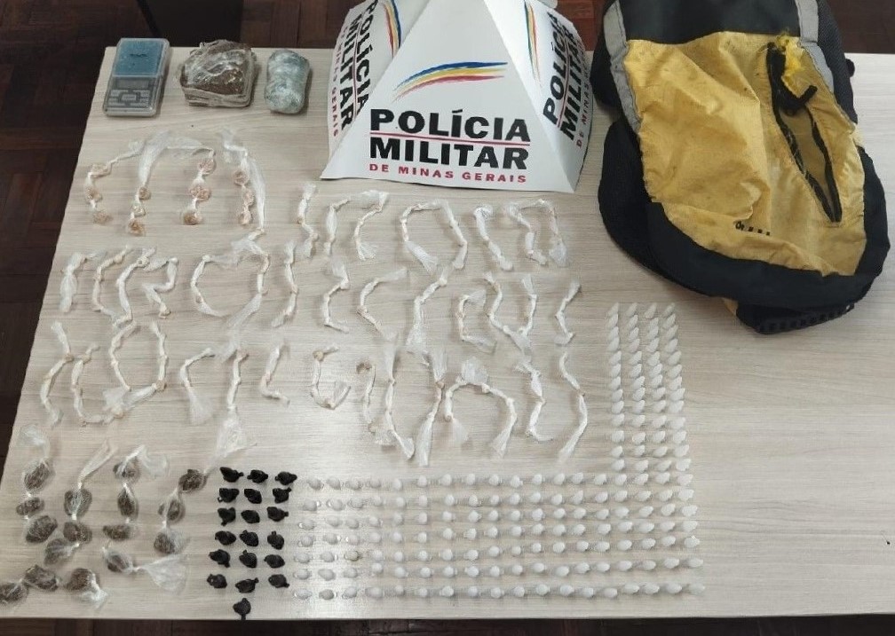 Denúncia leva à apreensão de drogas em chácara abandonada no bairro Meu Sítio, em Itabirito