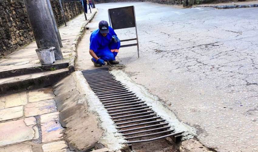 Prefeitura realiza melhorias em drenagem e infraestrutura urbana de Ouro Preto
