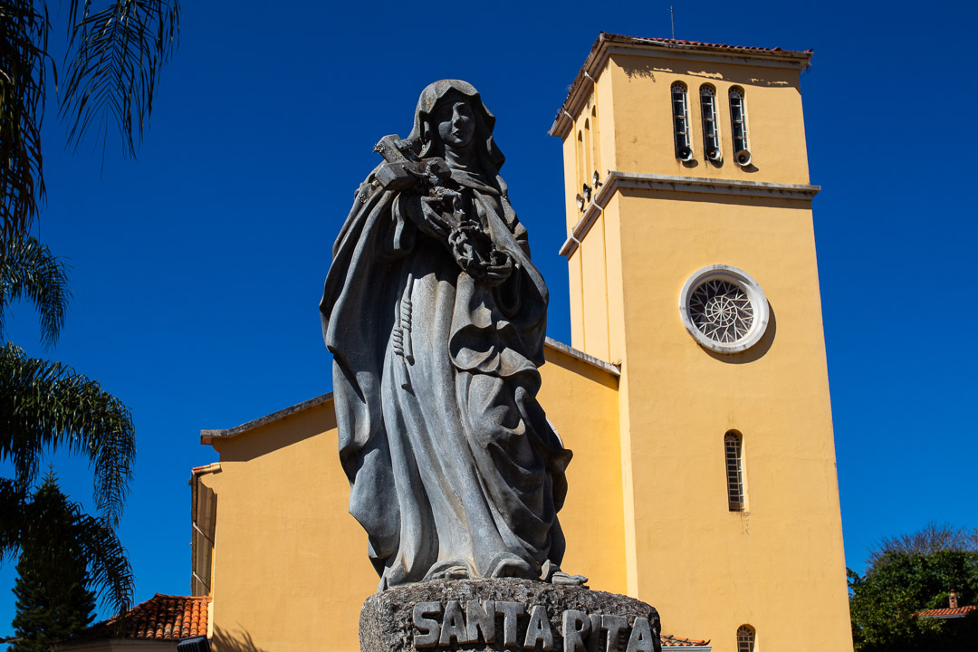 Santa Rita de Ouro Preto: Fé, Pedra Sabão e Tradição