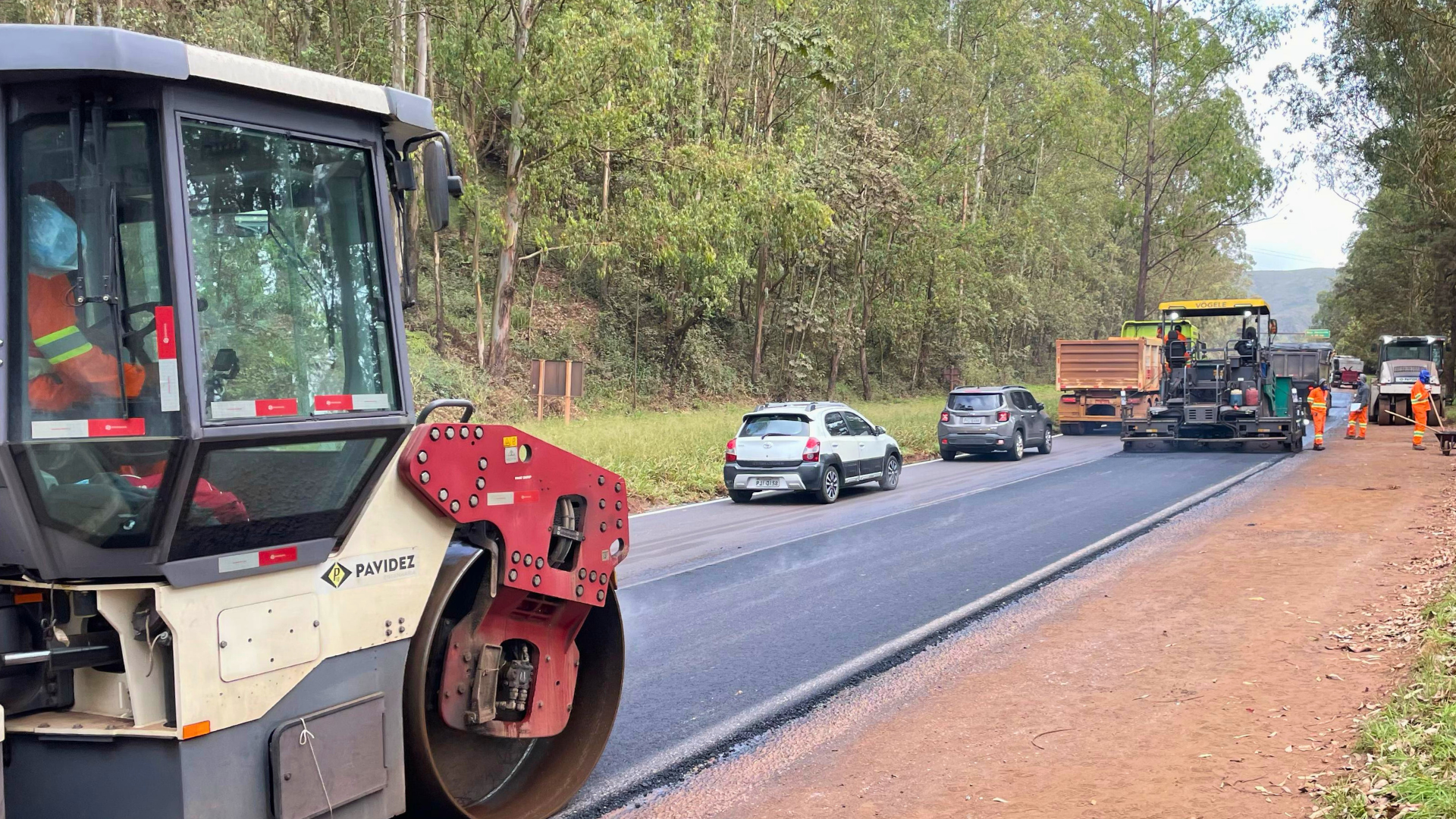 Obras na BR-040 avançam e trazem melhorias para a região