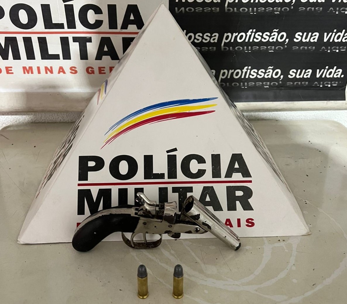 Mariana: PM apreende garrucha e munições com menor em abordagem