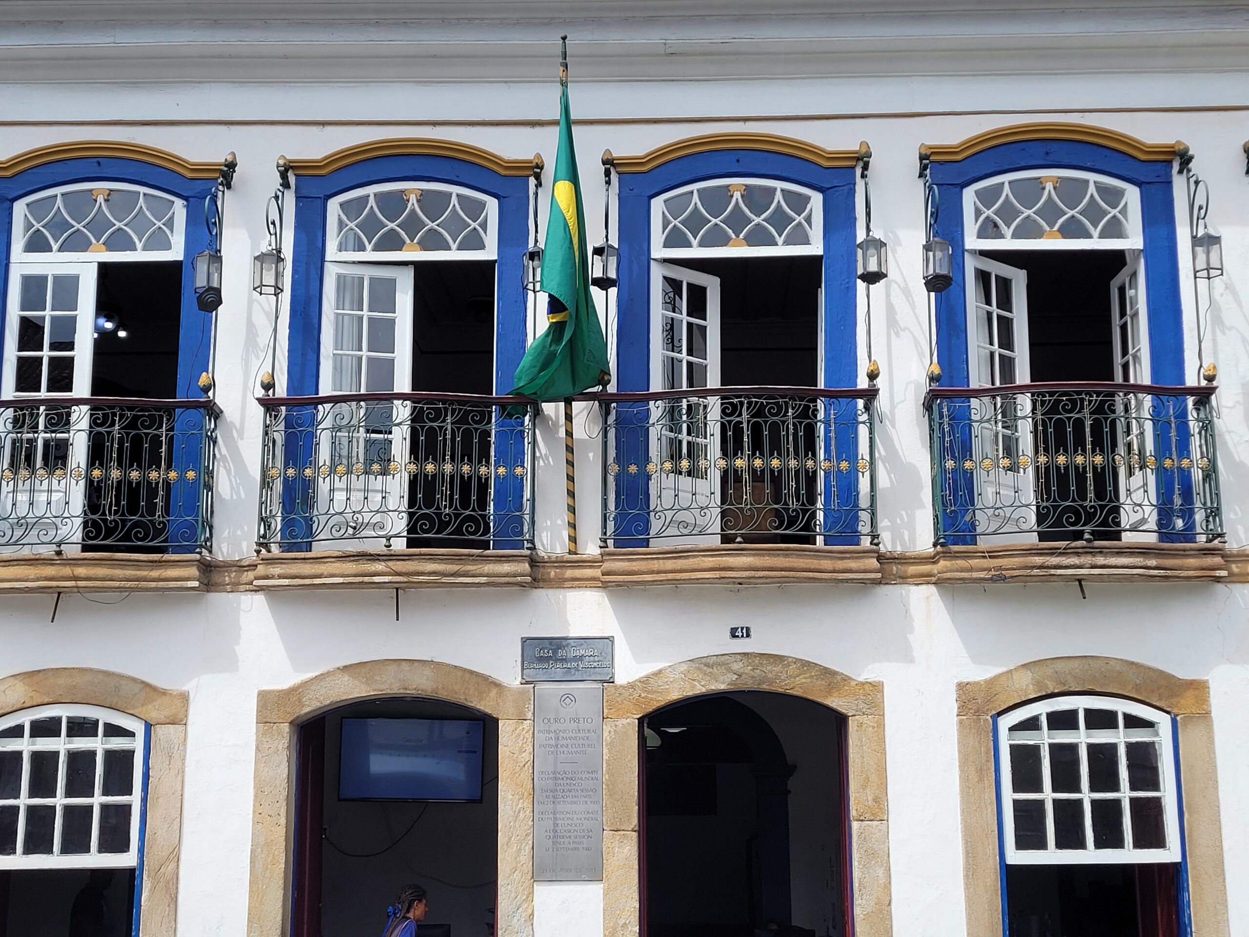 Câmara de Ouro Preto entrega Título de Cidadania Honorária e Diploma de Honra ao Mérito