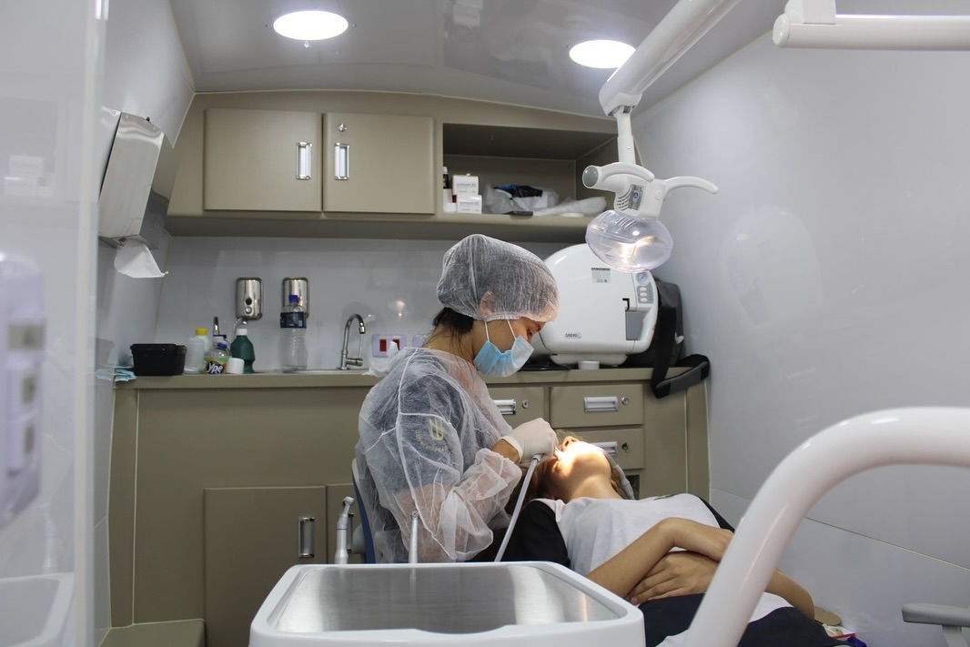 Mais de 1,3 mil cidadãos já foram beneficiados com o Odontomóvel em Ouro Preto