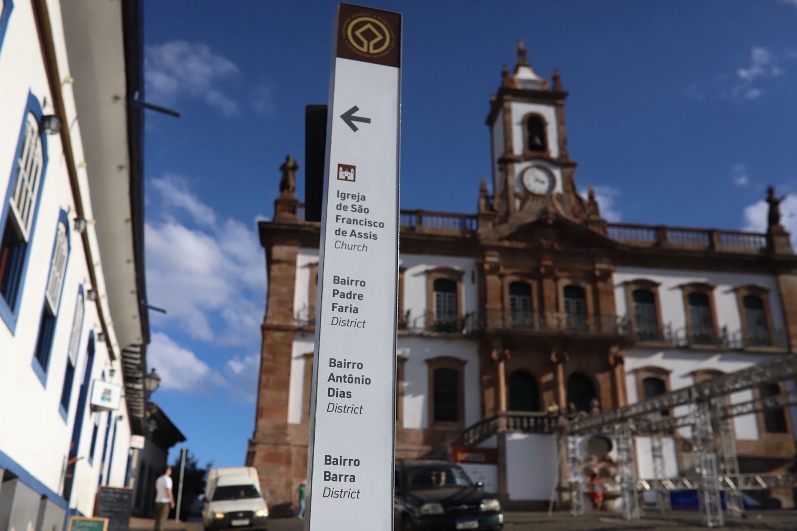 Ouro Preto ganha sinalização turística com padrão internacional