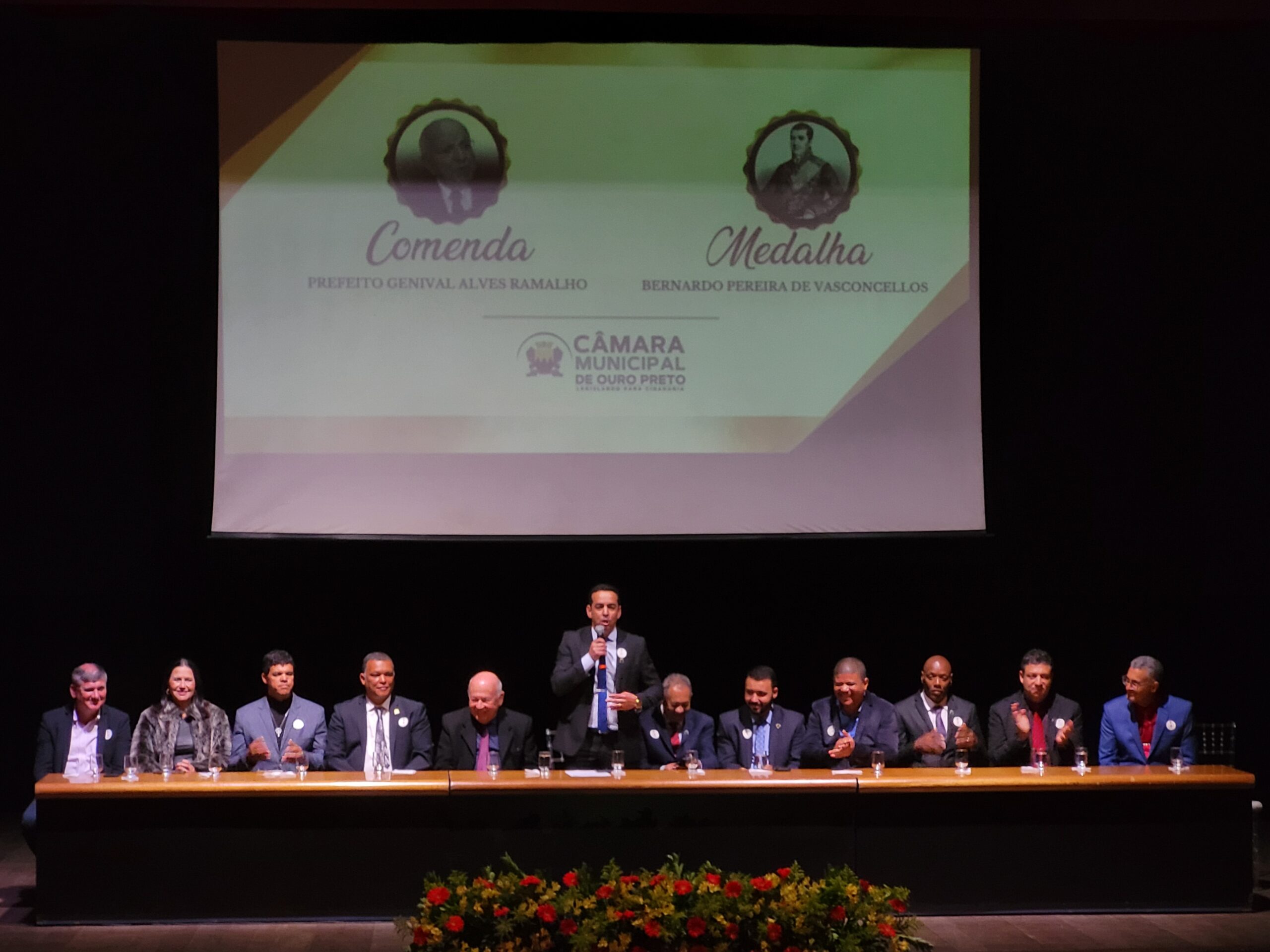 Câmara de Ouro Preto promove sessão solene para entrega de homenagens