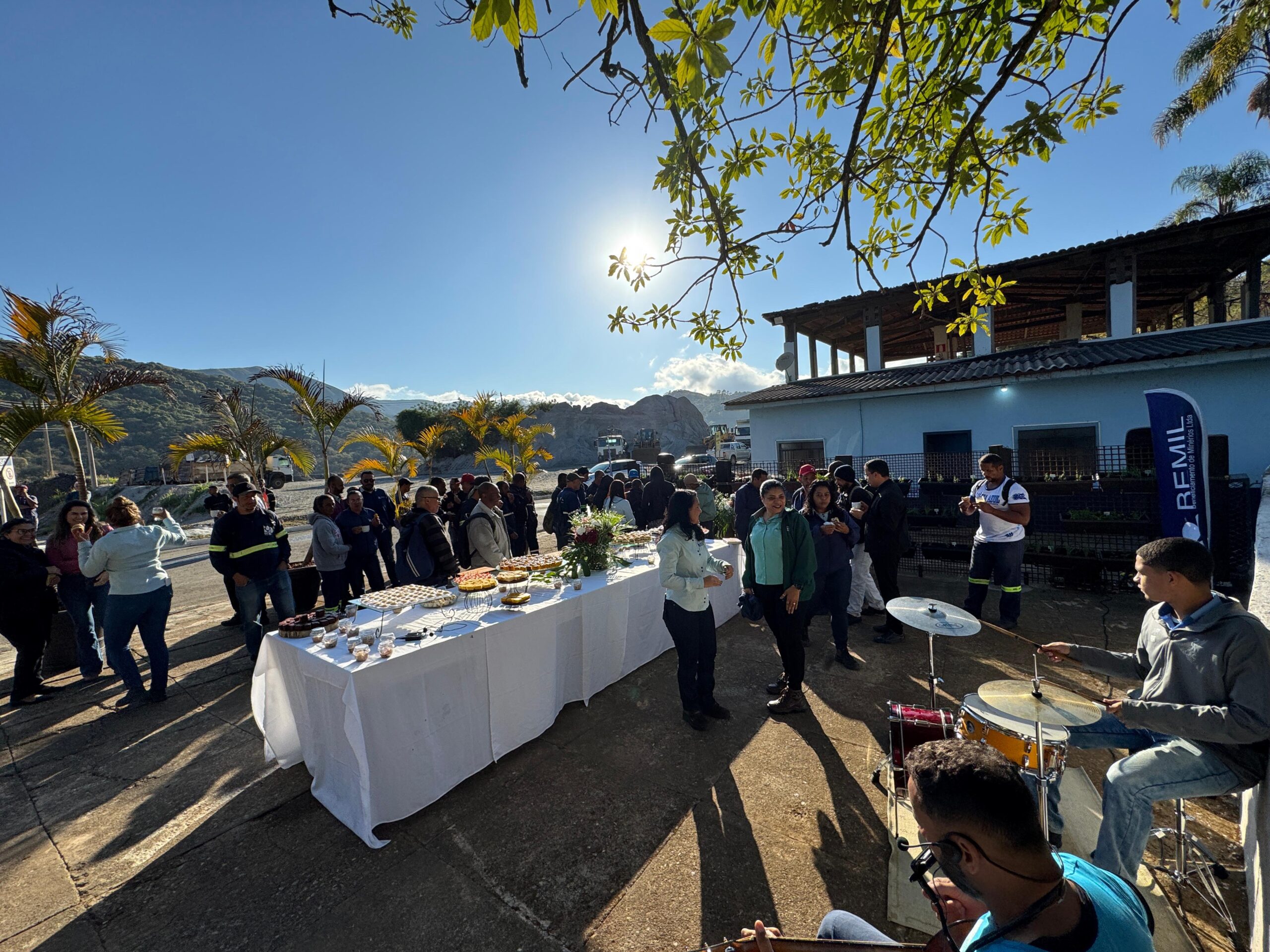 Bemil completa 59 anos com inauguração de espaço de convivência