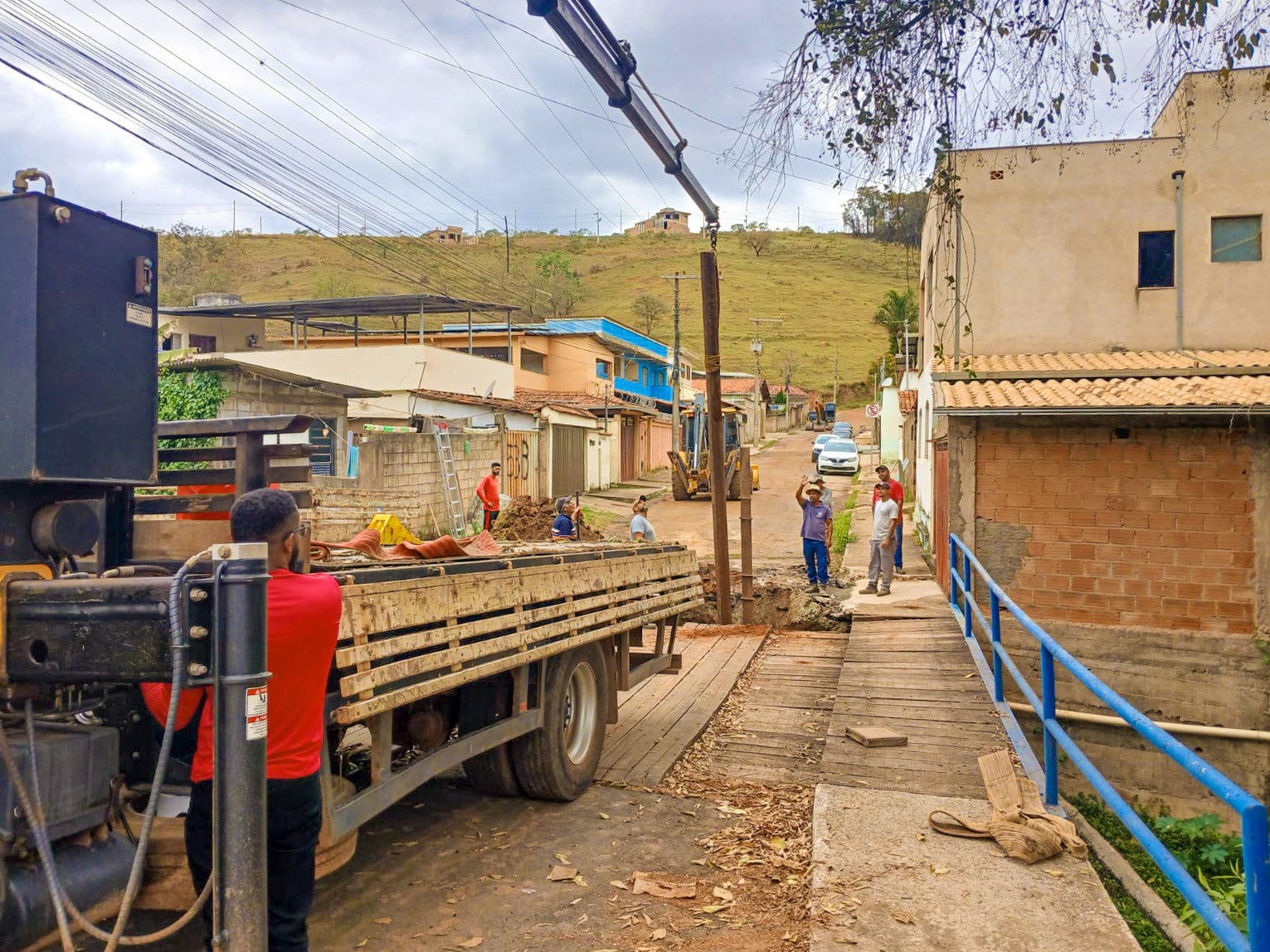 Prefeitura de Itabirito inicia reconstrução da ponte Pedro Caipira, no bairro São José