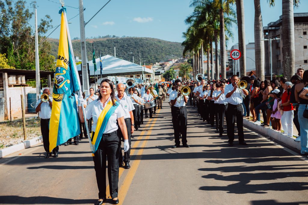 Itabirito celebra 7 de setembro e os 102 anos de emancipação