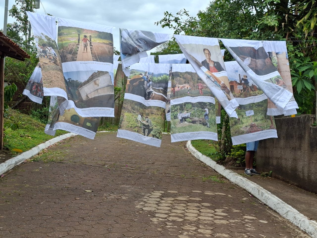 Ato solene em Bento Rodrigues homenageia vítimas e atingidos pela tragédia de Mariana