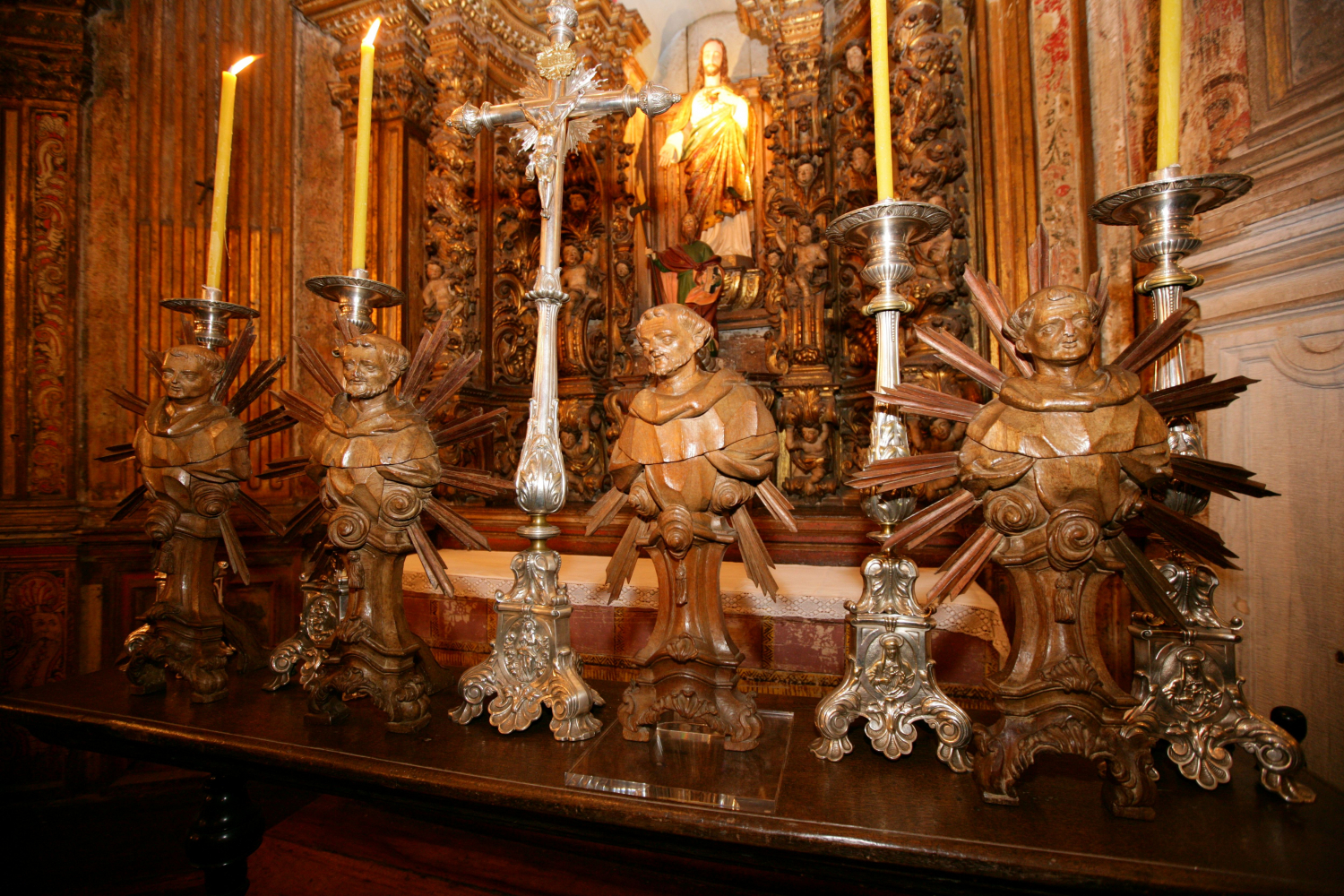 Busto de São Boaventura permanece no acervo da Igreja São Francisco de Assis após decisão do STJ