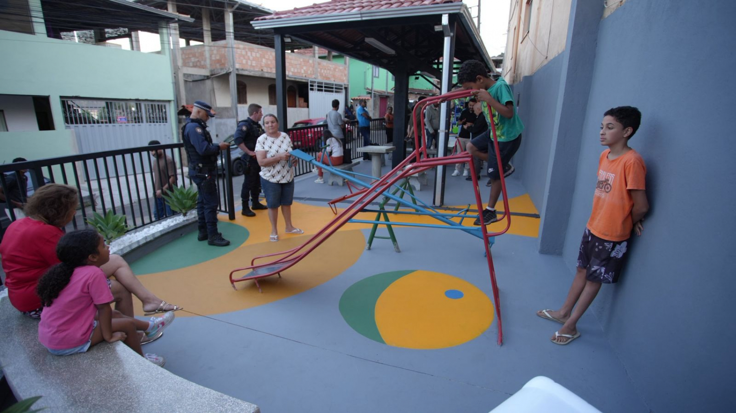 Prefeitura de Ouro Preto entrega praça totalmente revitalizada no bairro Novo Horizonte