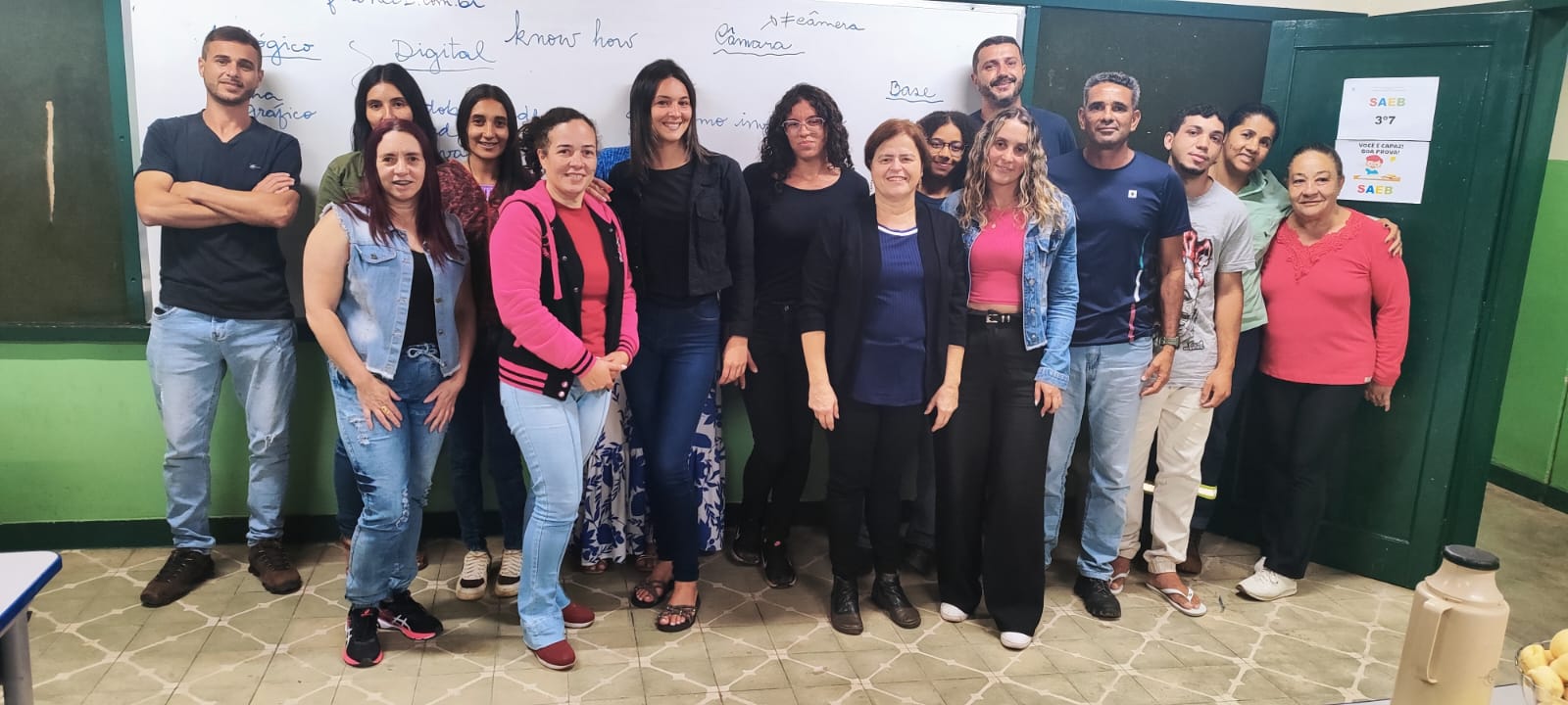 Alunos do curso técnico em Administração recebem palestra com Paula Karacy, do jornal O Liberal