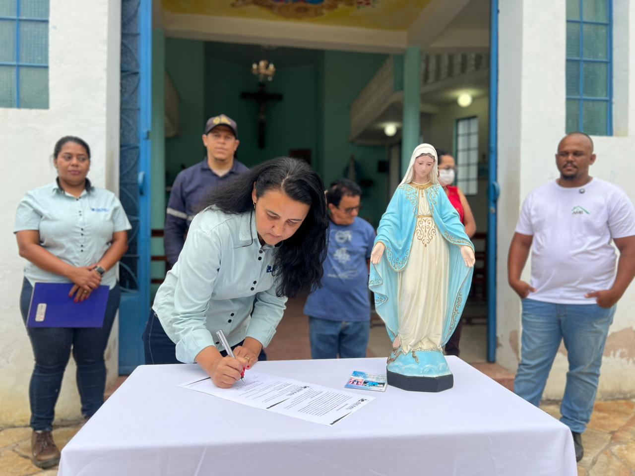 Bemil firma termo de cooperação para reforma da Igreja de Nossa Senhora das Graças, na Bocaina