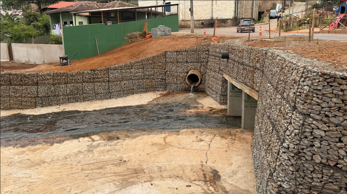 Bacia de contenção Morada do Sol tem primeira etapa concluída e estrutura já atua reduzindo riscos de alagamentos na região do Barro Preto