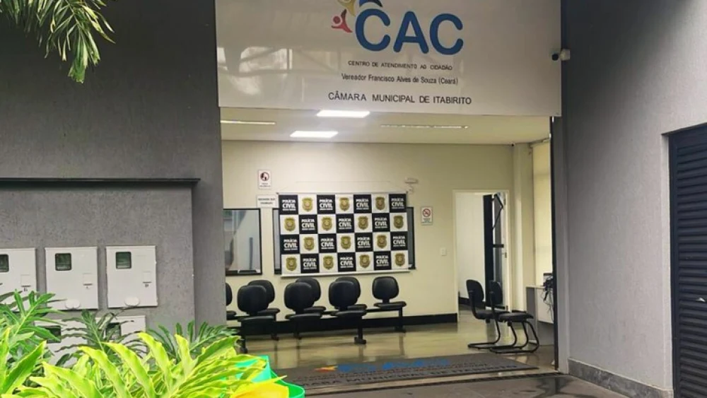CAC de Itabirito bate recorde de emissão de carteiras de identidade em 2025