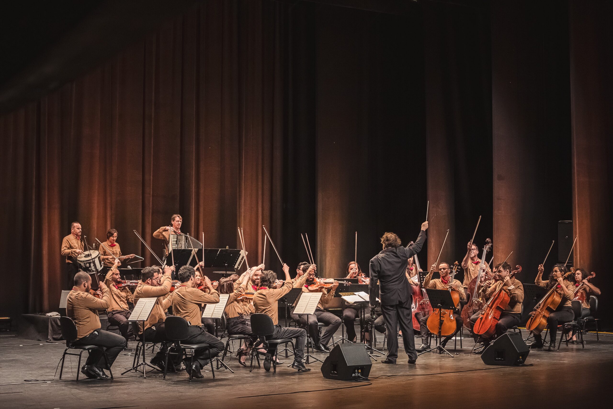 Orquestra Ouro Preto lança álbum e o audiovisual Gonzagão: Concerto para Cordas e Trio Pé de Serra