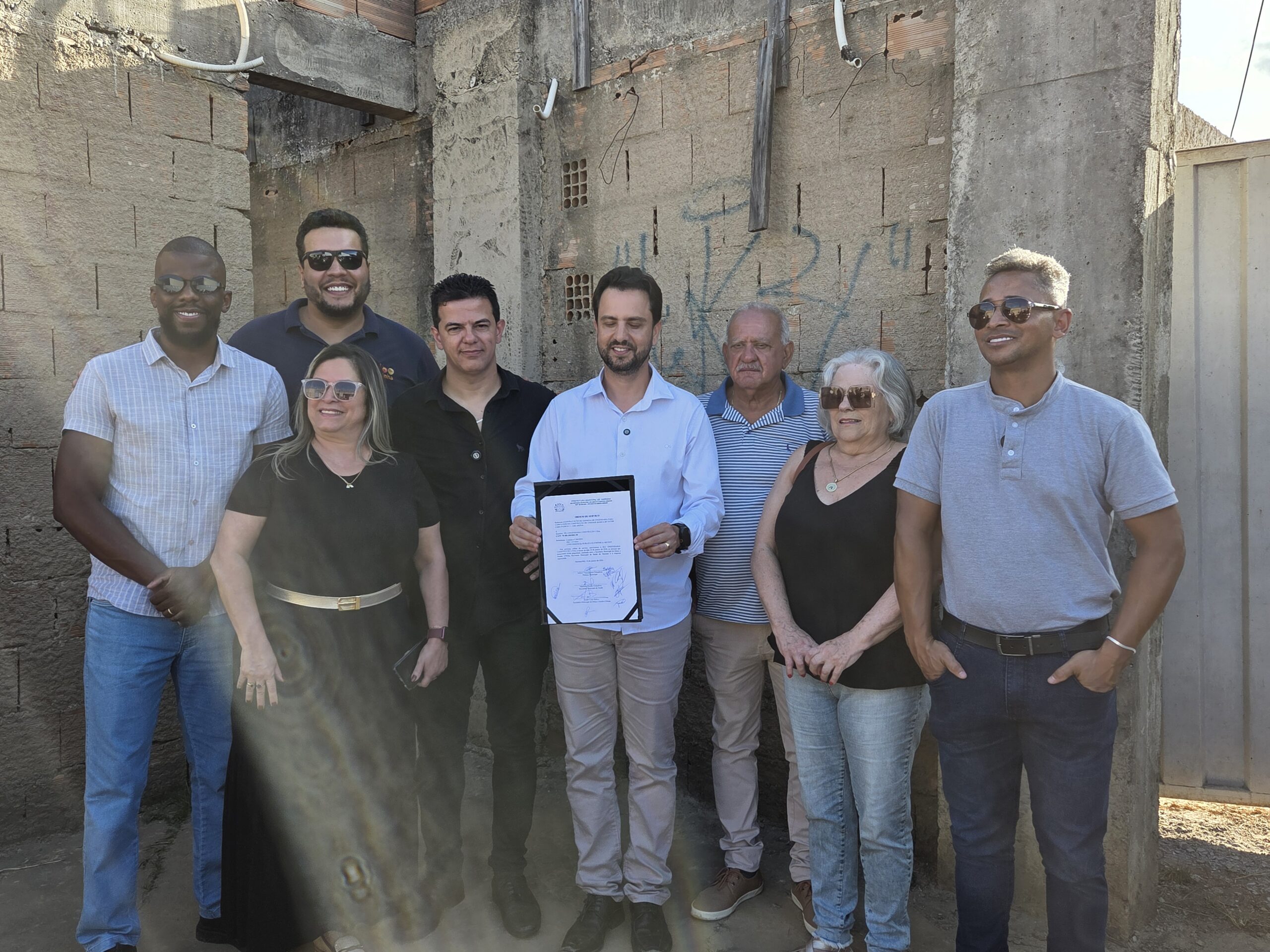 Prefeitura de Mariana dá ordem de serviço para reinício da construção da UBS Arena
