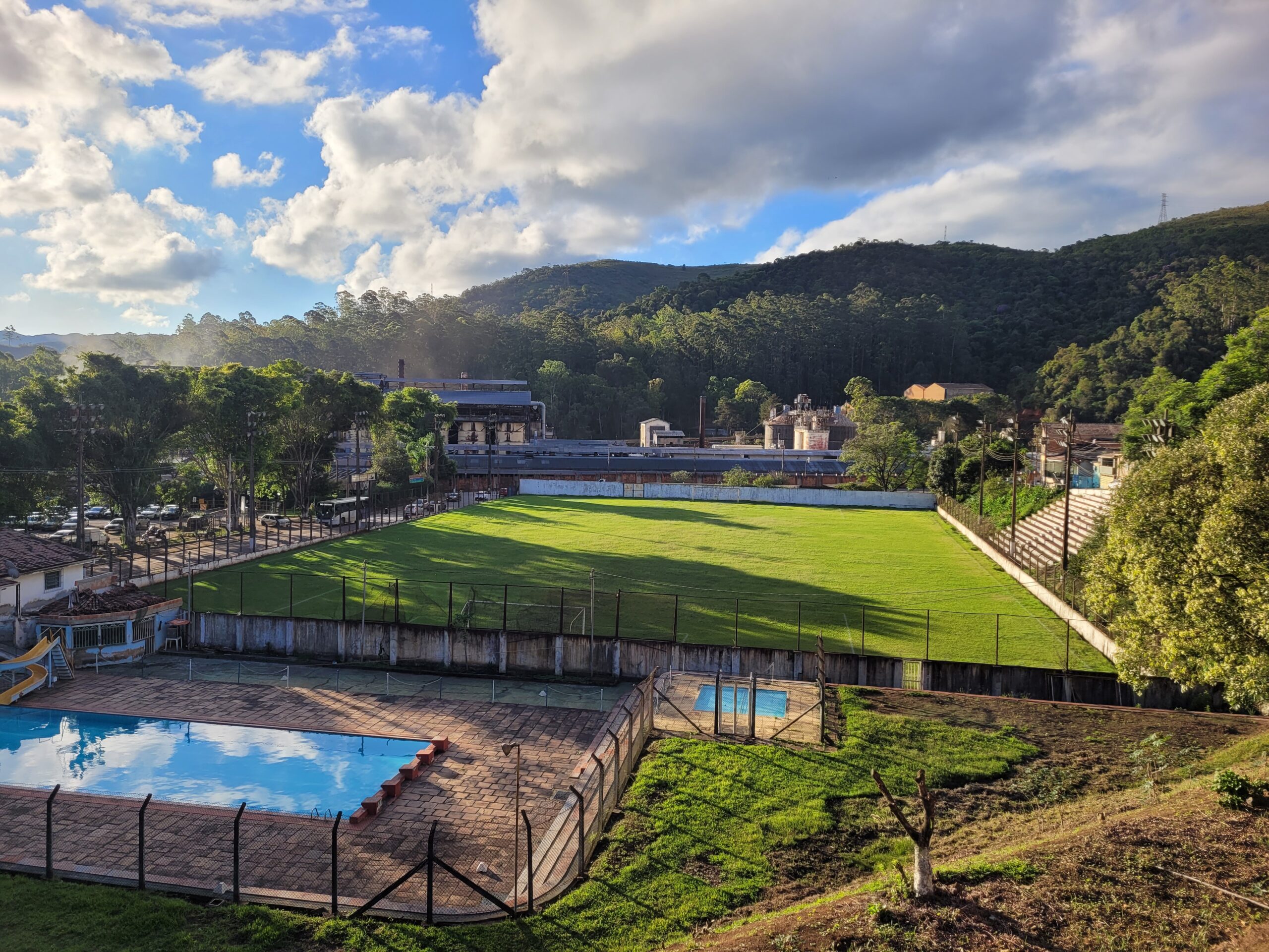 Prefeitura de Ouro Preto e Aluminas discutem possibilidade de acordo com Novelis sobre sede